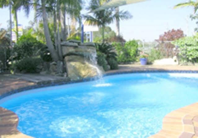 Motel The Carmel Yamba Esterno foto